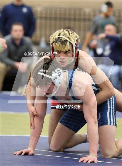 Thumbnail 2 in Romeo vs. Dakota vs. Anchor Bay vs. Stoney Creek (MHSAA Regional) photogallery.