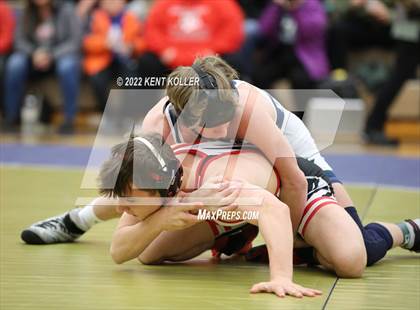 Thumbnail 3 in Romeo vs. Dakota vs. Anchor Bay vs. Stoney Creek (MHSAA Regional) photogallery.