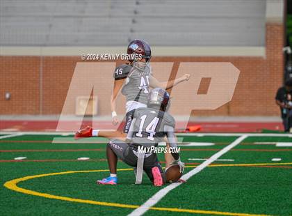 Thumbnail 3 in Carver, Atl. vs Cedar Grove (Scrimmage) photogallery.