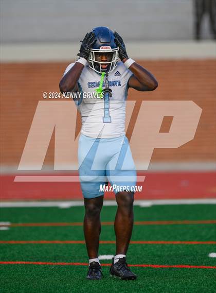 Thumbnail 2 in Carver, Atl. vs Cedar Grove (Scrimmage) photogallery.