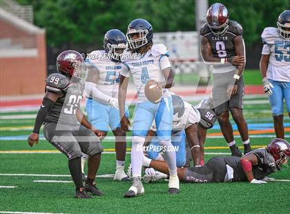 Thumbnail 2 in Carver, Atl. vs Cedar Grove (Scrimmage) photogallery.