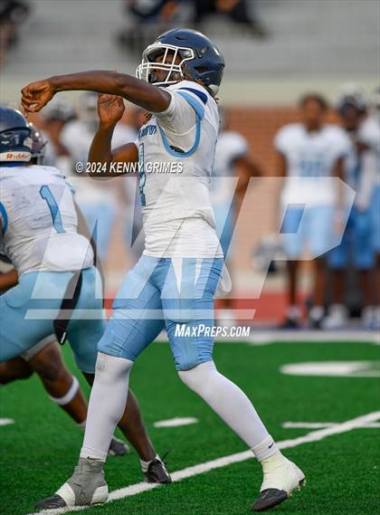 Thumbnail 3 in Carver, Atl. vs Cedar Grove (Scrimmage) photogallery.