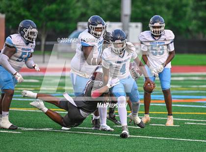 Thumbnail 3 in Carver, Atl. vs Cedar Grove (Scrimmage) photogallery.