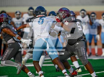 Thumbnail 2 in Carver, Atl. vs Cedar Grove (Scrimmage) photogallery.