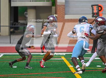 Thumbnail 3 in Carver, Atl. vs Cedar Grove (Scrimmage) photogallery.