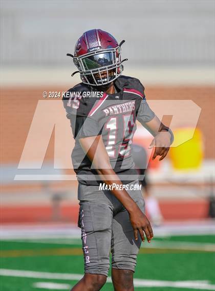Thumbnail 1 in Carver, Atl. vs Cedar Grove (Scrimmage) photogallery.
