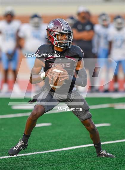 Thumbnail 1 in Carver, Atl. vs Cedar Grove (Scrimmage) photogallery.