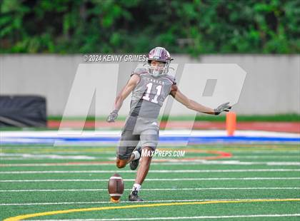Thumbnail 2 in Carver, Atl. vs Cedar Grove (Scrimmage) photogallery.