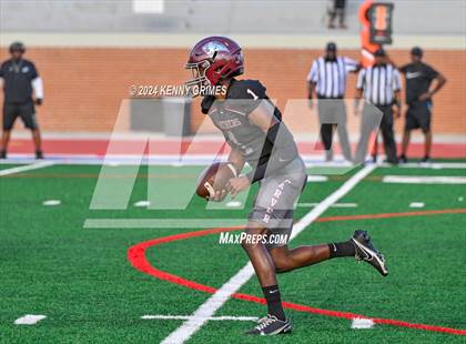 Thumbnail 1 in Carver, Atl. vs Cedar Grove (Scrimmage) photogallery.
