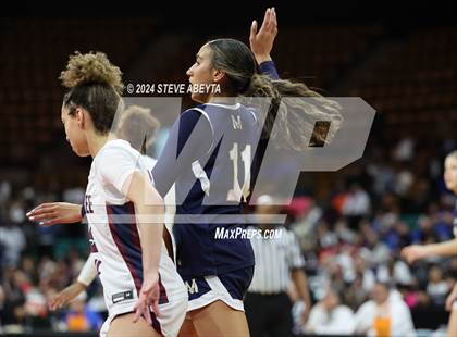 Thumbnail 2 in Mullen vs. Cherokee Trail (CHSAA 6A Great 8) photogallery.