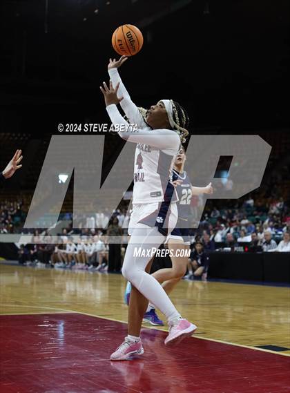 Thumbnail 2 in Mullen vs. Cherokee Trail (CHSAA 6A Great 8) photogallery.