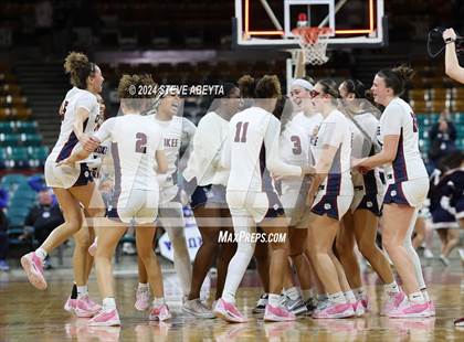 Thumbnail 3 in Mullen vs. Cherokee Trail (CHSAA 6A Great 8) photogallery.