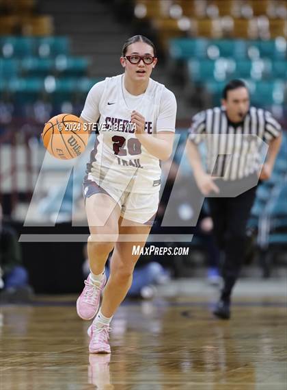 Thumbnail 1 in Mullen vs. Cherokee Trail (CHSAA 6A Great 8) photogallery.