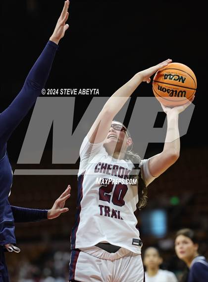 Thumbnail 3 in Mullen vs. Cherokee Trail (CHSAA 6A Great 8) photogallery.