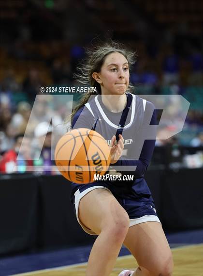 Thumbnail 1 in Mullen vs. Cherokee Trail (CHSAA 6A Great 8) photogallery.