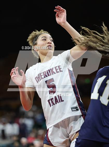 Thumbnail 2 in Mullen vs. Cherokee Trail (CHSAA 6A Great 8) photogallery.