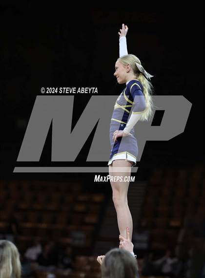 Thumbnail 3 in Mullen vs. Cherokee Trail (CHSAA 6A Great 8) photogallery.