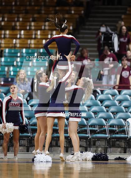 Thumbnail 2 in Mullen vs. Cherokee Trail (CHSAA 6A Great 8) photogallery.