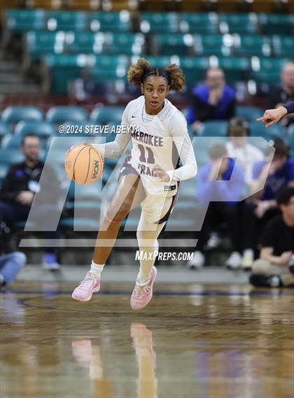 Thumbnail 2 in Mullen vs. Cherokee Trail (CHSAA 6A Great 8) photogallery.