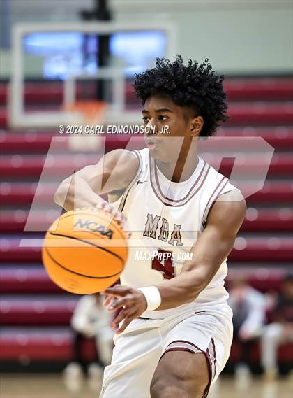 Thumbnail 3 in Rossview vs Montgomery Bell Academy photogallery.