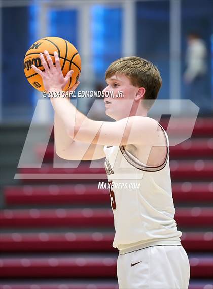 Thumbnail 1 in Rossview vs Montgomery Bell Academy photogallery.