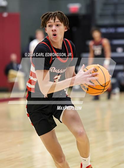 Thumbnail 2 in Rossview vs Montgomery Bell Academy photogallery.