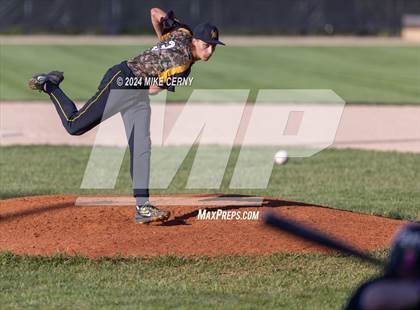 Thumbnail 3 in Shawnee Mission North @ Shawnee Mission West photogallery.