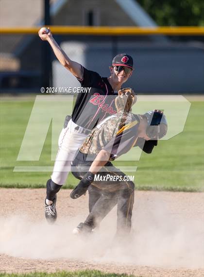 Thumbnail 2 in Shawnee Mission North @ Shawnee Mission West photogallery.