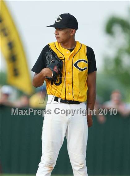 Thumbnail 3 in Cleburne vs Rockwall-Heath (Texas 4A Region ll Playoffs) photogallery.