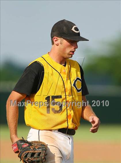 Thumbnail 3 in Cleburne vs Rockwall-Heath (Texas 4A Region ll Playoffs) photogallery.