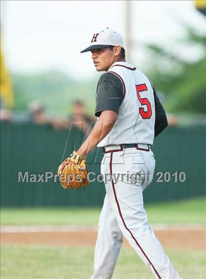 Thumbnail 1 in Cleburne vs Rockwall-Heath (Texas 4A Region ll Playoffs) photogallery.