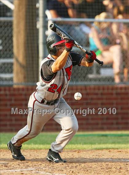 Thumbnail 1 in Cleburne vs Rockwall-Heath (Texas 4A Region ll Playoffs) photogallery.