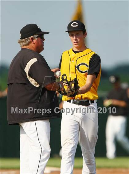 Thumbnail 3 in Cleburne vs Rockwall-Heath (Texas 4A Region ll Playoffs) photogallery.