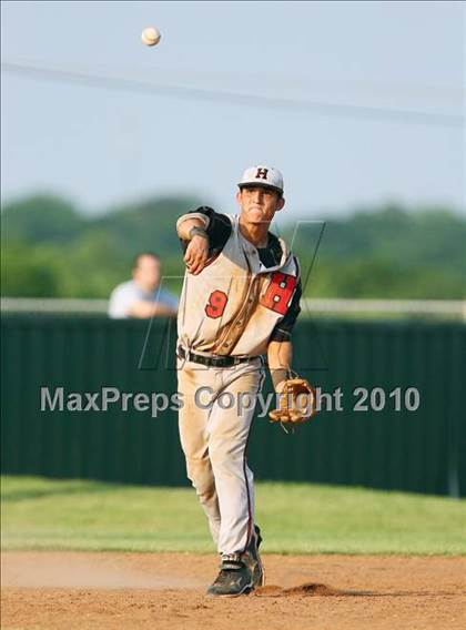 Thumbnail 2 in Cleburne vs Rockwall-Heath (Texas 4A Region ll Playoffs) photogallery.