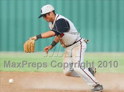 Thumbnail 1 in Cleburne vs Rockwall-Heath (Texas 4A Region ll Playoffs) photogallery.