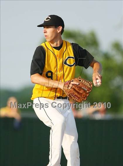 Thumbnail 1 in Cleburne vs Rockwall-Heath (Texas 4A Region ll Playoffs) photogallery.