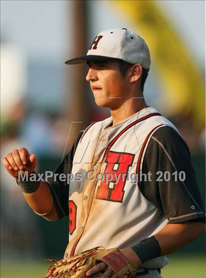 Thumbnail 2 in Cleburne vs Rockwall-Heath (Texas 4A Region ll Playoffs) photogallery.