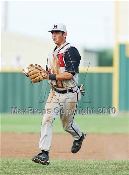 Thumbnail 2 in Cleburne vs Rockwall-Heath (Texas 4A Region ll Playoffs) photogallery.