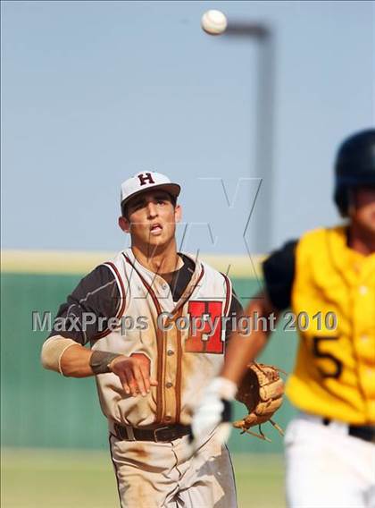 Thumbnail 2 in Cleburne vs Rockwall-Heath (Texas 4A Region ll Playoffs) photogallery.