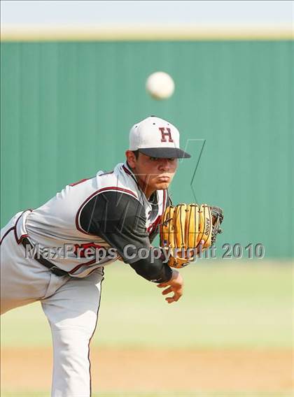 Thumbnail 3 in Cleburne vs Rockwall-Heath (Texas 4A Region ll Playoffs) photogallery.