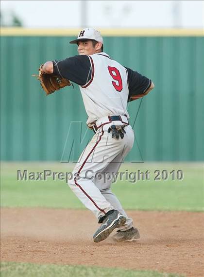 Thumbnail 3 in Cleburne vs Rockwall-Heath (Texas 4A Region ll Playoffs) photogallery.