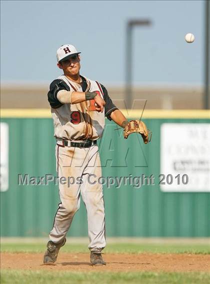 Thumbnail 3 in Cleburne vs Rockwall-Heath (Texas 4A Region ll Playoffs) photogallery.