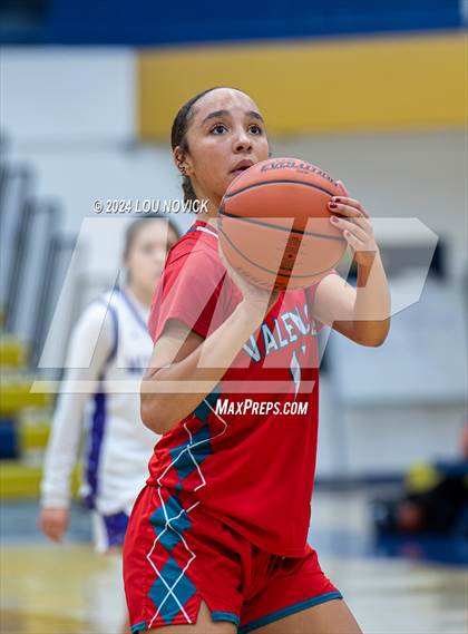 Thumbnail 2 in Valencia vs. Miyamura (Booby Rodriguz Capital City Tournament) photogallery.