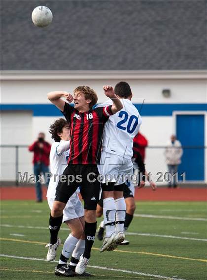 Thumbnail 3 in Bunnell vs New Canaan (CIAC Class L Final) photogallery.