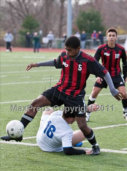 Thumbnail 2 in Bunnell vs New Canaan (CIAC Class L Final) photogallery.
