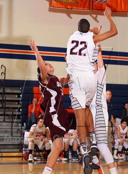 Thumbnail 3 in Simi Valley @ Chaminade (Chaminade Christmas Classic) photogallery.