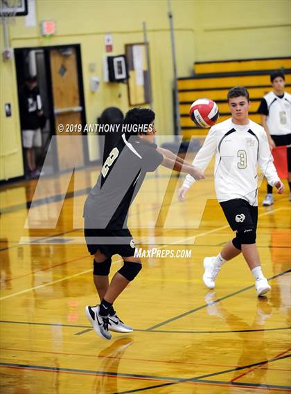Thumbnail 1 in Farmingdale vs. West Hempstead photogallery.