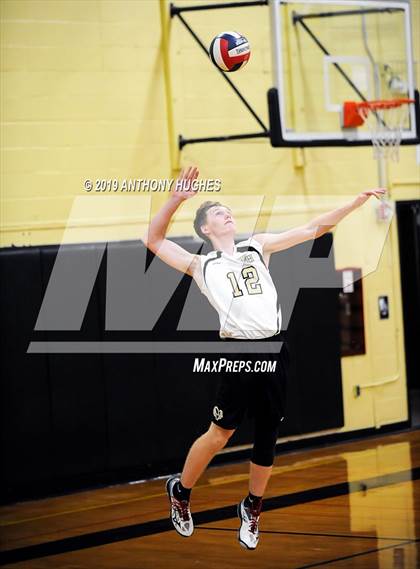 Thumbnail 1 in Farmingdale vs. West Hempstead photogallery.