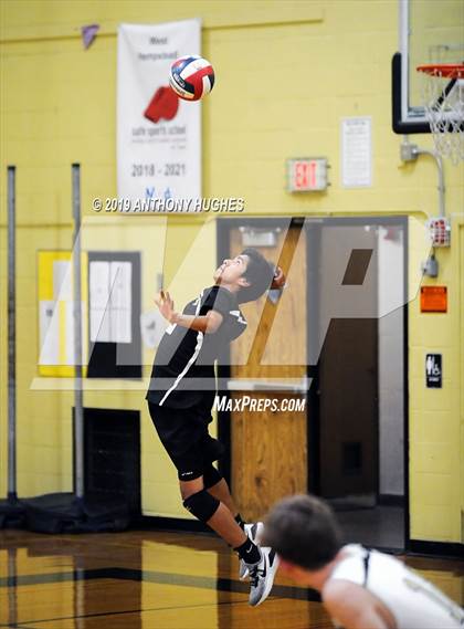 Thumbnail 1 in Farmingdale vs. West Hempstead photogallery.