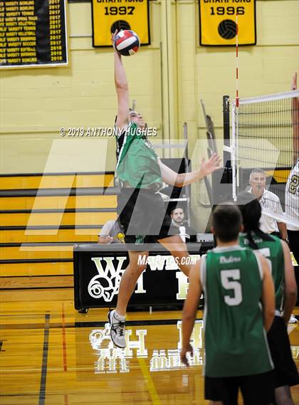 Thumbnail 2 in Farmingdale vs. West Hempstead photogallery.